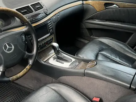 Mercedes-Benz E 500 2004 года за 6 500 000 тг. в Алматы – фото 11