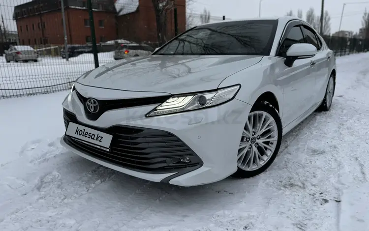 Toyota Camry 2019 годаүшін15 200 000 тг. в Астана