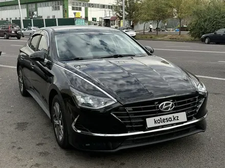 Hyundai Sonata 2021 года за 10 800 000 тг. в Алматы – фото 2