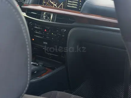 Lexus LX 570 2015 года за 37 600 000 тг. в Актау – фото 11