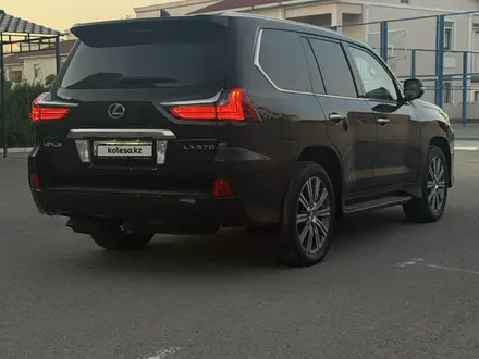 Lexus LX 570 2015 года за 37 600 000 тг. в Актау – фото 5