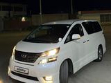 Toyota Vellfire 2009 года за 5 300 000 тг. в Атырау