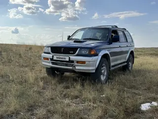 Mitsubishi Montero Sport