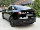 Tesla Model Y 2023 года за 18 800 000 тг. в Караганда – фото 4