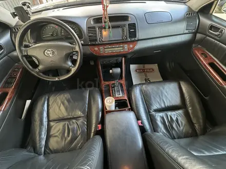 Toyota Camry 2003 года за 6 200 000 тг. в Туркестан – фото 13