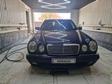 Mercedes-Benz E 280 1997 года за 3 500 000 тг. в Казалинск