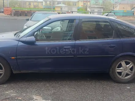 Opel Vectra 1997 года за 1 800 000 тг. в Кызылорда – фото 4