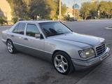 Mercedes-Benz E 200 1995 годаүшін2 100 000 тг. в Кызылорда