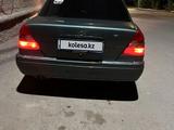 Mercedes-Benz C 220 1993 года за 1 950 000 тг. в Караганда – фото 4