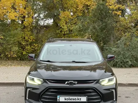 Chevrolet Tracker 2021 года за 6 200 000 тг. в Астана – фото 2