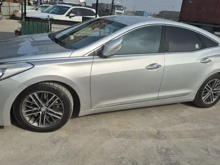 Hyundai Grandeur 2011 года за 8 050 000 тг. в Тараз – фото 2