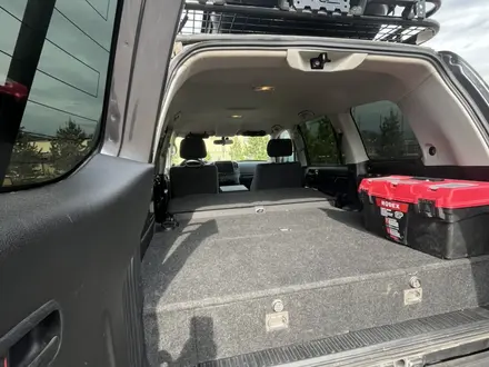 Toyota Land Cruiser 2012 года за 25 700 000 тг. в Караганда – фото 17