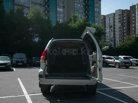 Toyota Land Cruiser Prado 2006 года за 10 000 000 тг. в Алматы – фото 14