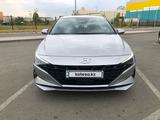 Hyundai Elantra 2022 года за 11 700 000 тг. в Уральск – фото 3