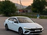 Hyundai Elantra 2023 годаүшін8 100 000 тг. в Алматы