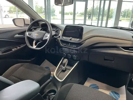 Chevrolet Onix 2024 года за 8 990 000 тг. в Костанай – фото 16