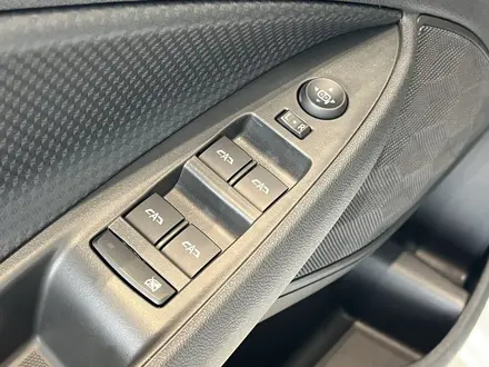 Chevrolet Onix LTZ 2026 года за 7 590 000 тг. в Костанай – фото 19