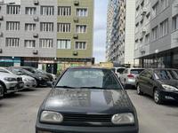 Volkswagen Golf 1993 года за 1 500 000 тг. в Алматы