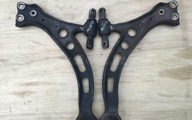 Рычаг передний (задний, нижний, верхний, кривой, стабилизатор) Тойота за 15 000 тг. в Алматы