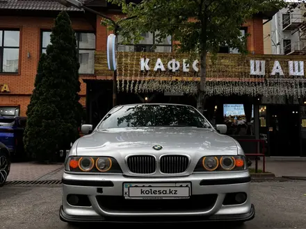 BMW 530 2002 года за 4 500 000 тг. в Алматы