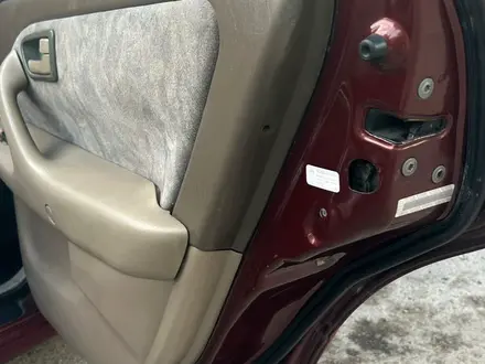 Toyota Camry 2001 года за 2 700 000 тг. в Тараз – фото 8