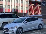 Hyundai Elantra 2015 года за 5 800 000 тг. в Атырау – фото 2