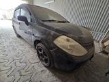 Nissan Tiida 2004 годаүшін1 700 000 тг. в Жанаозен