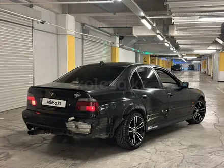 BMW 528 1998 года за 2 000 000 тг. в Алматы – фото 14