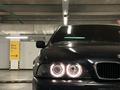 BMW 528 1998 года за 2 000 000 тг. в Алматы – фото 25