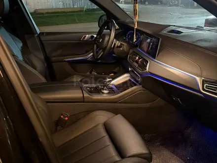 BMW X5 2019 года за 30 000 000 тг. в Алматы – фото 9