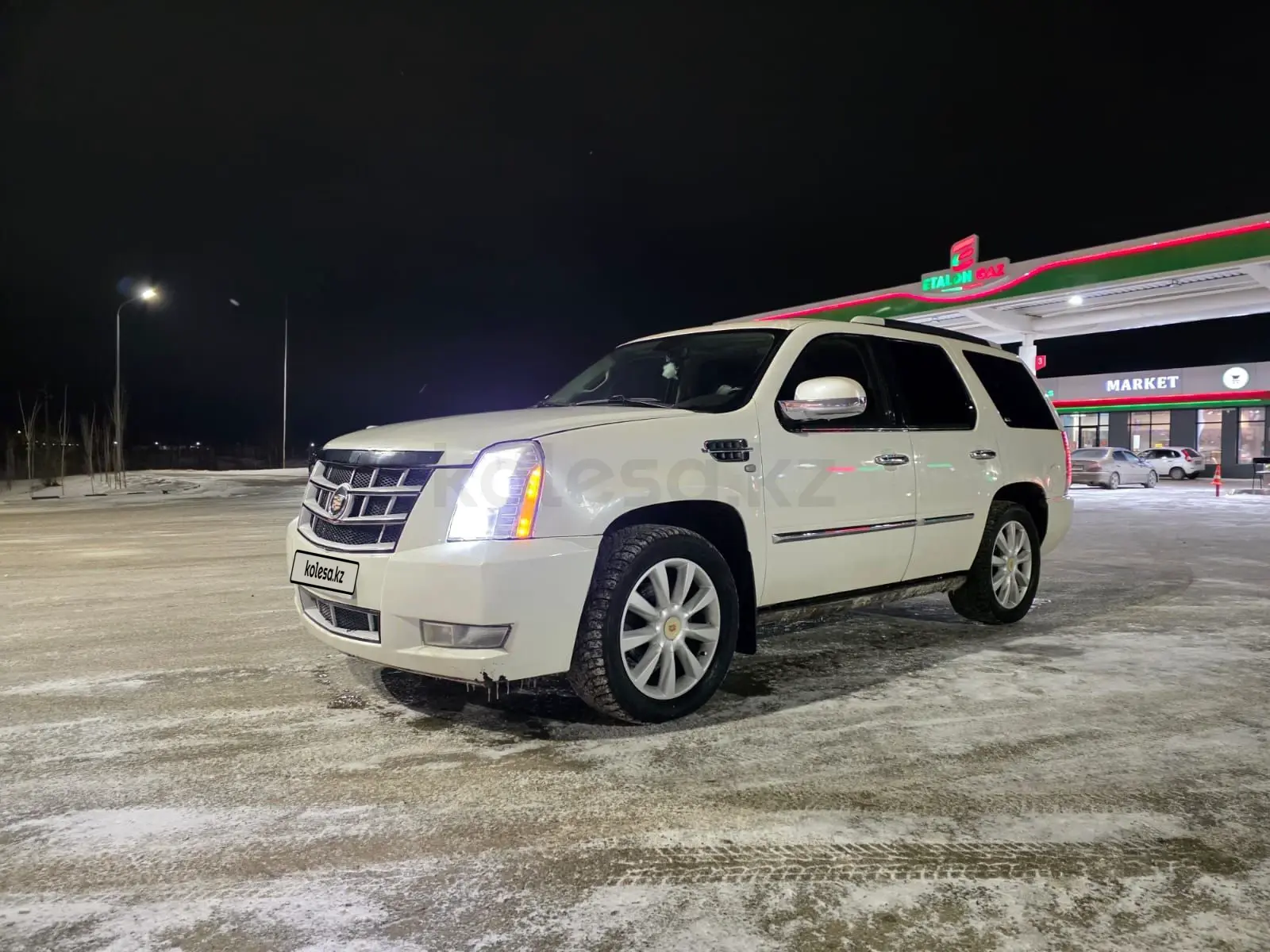 Cadillac Escalade, 2013