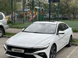Hyundai Elantra 2024 года за 8 700 000 тг. в Алматы