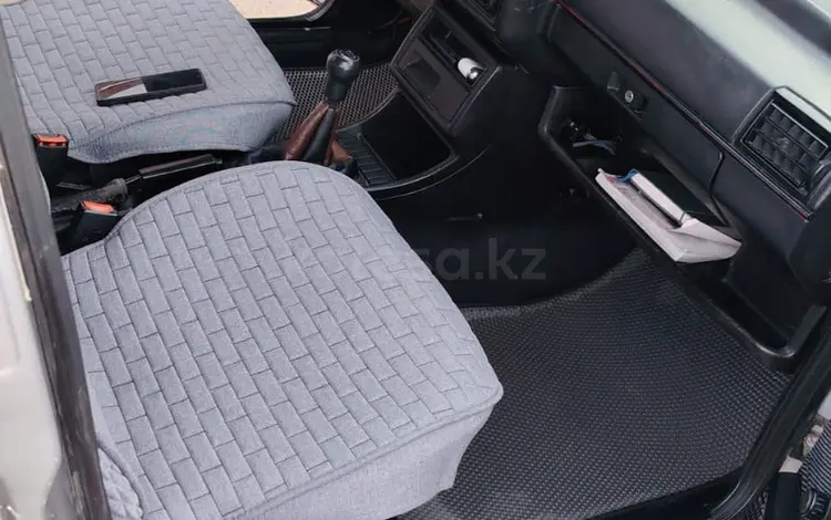 Volkswagen Golf 1991 года за 1 400 000 тг. в Актобе