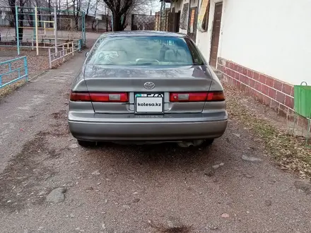 Toyota Camry 1999 года за 3 200 000 тг. в Алматы – фото 3