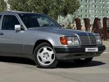 Mercedes-Benz E 230 1991 годаүшін2 300 000 тг. в Туркестан – фото 4