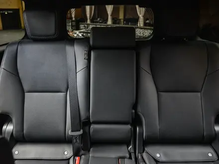 Toyota Land Cruiser Prado 2025 года за 31 300 000 тг. в Караганда – фото 31