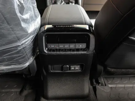 Toyota Land Cruiser Prado 2025 года за 31 300 000 тг. в Караганда – фото 33