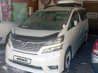 Toyota Vellfire, 2010