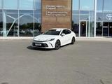 Toyota Camry Luxe 2024 года за 18 000 000 тг. в Шымкент