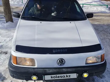 Volkswagen Passat 1990 года за 1 600 000 тг. в Павлодар – фото 2