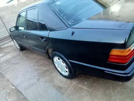 Mercedes-Benz E 230 1989 года за 900 000 тг. в Шу