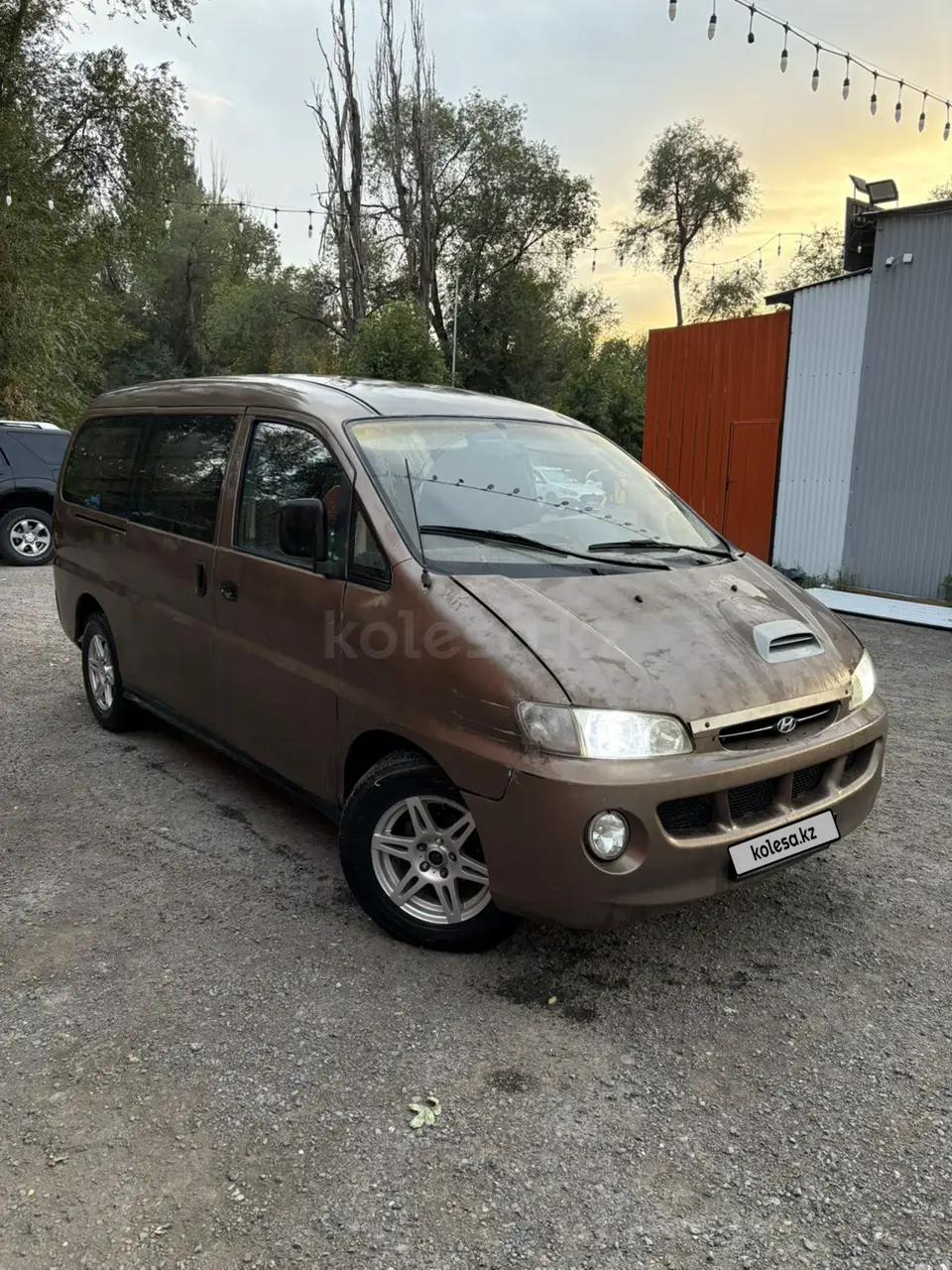 Hyundai Starex, 1998