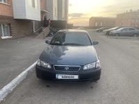 Toyota Camry 2001 годаүшін3 800 000 тг. в Астана