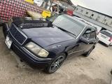 Mercedes-Benz C 280 1994 года за 1 800 000 тг. в Алматы – фото 3