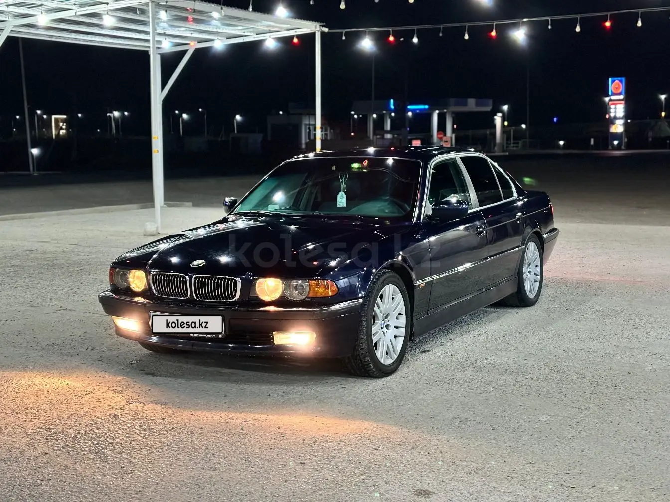 BMW 7 Series, 1999