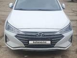 Hyundai Elantra 2020 года за 3 500 000 тг. в Атырау – фото 4