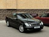 Mercedes-Benz E 320 2002 годаfor5 550 000 тг. в Павлодар