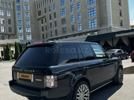 Land Rover Range Rover 2010 года за 13 000 000 тг. в Алматы