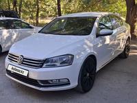 Volkswagen Passat 2014 годаүшін5 500 000 тг. в Уральск