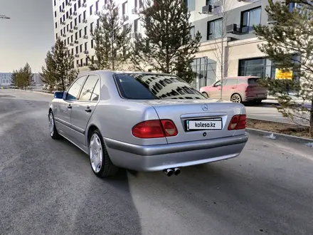 Mercedes-Benz E 230 1996 года за 4 300 000 тг. в Астана – фото 5